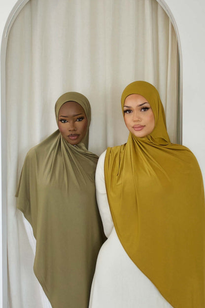 LIGHT OLIVE LIQUID